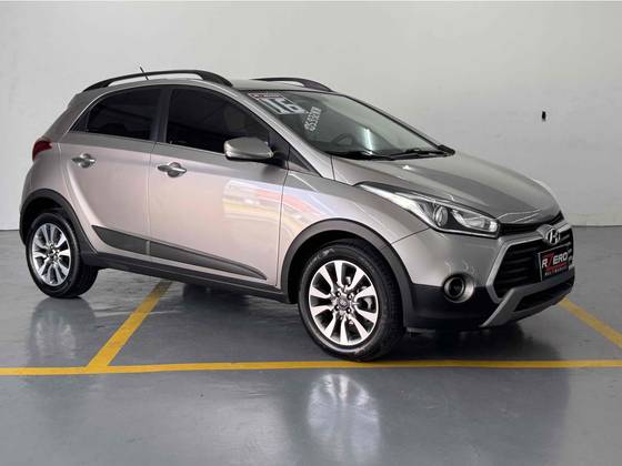 HYUNDAI HB20X 1.6 16V PREMIUM FLEX 4P AUTOMÁTICO